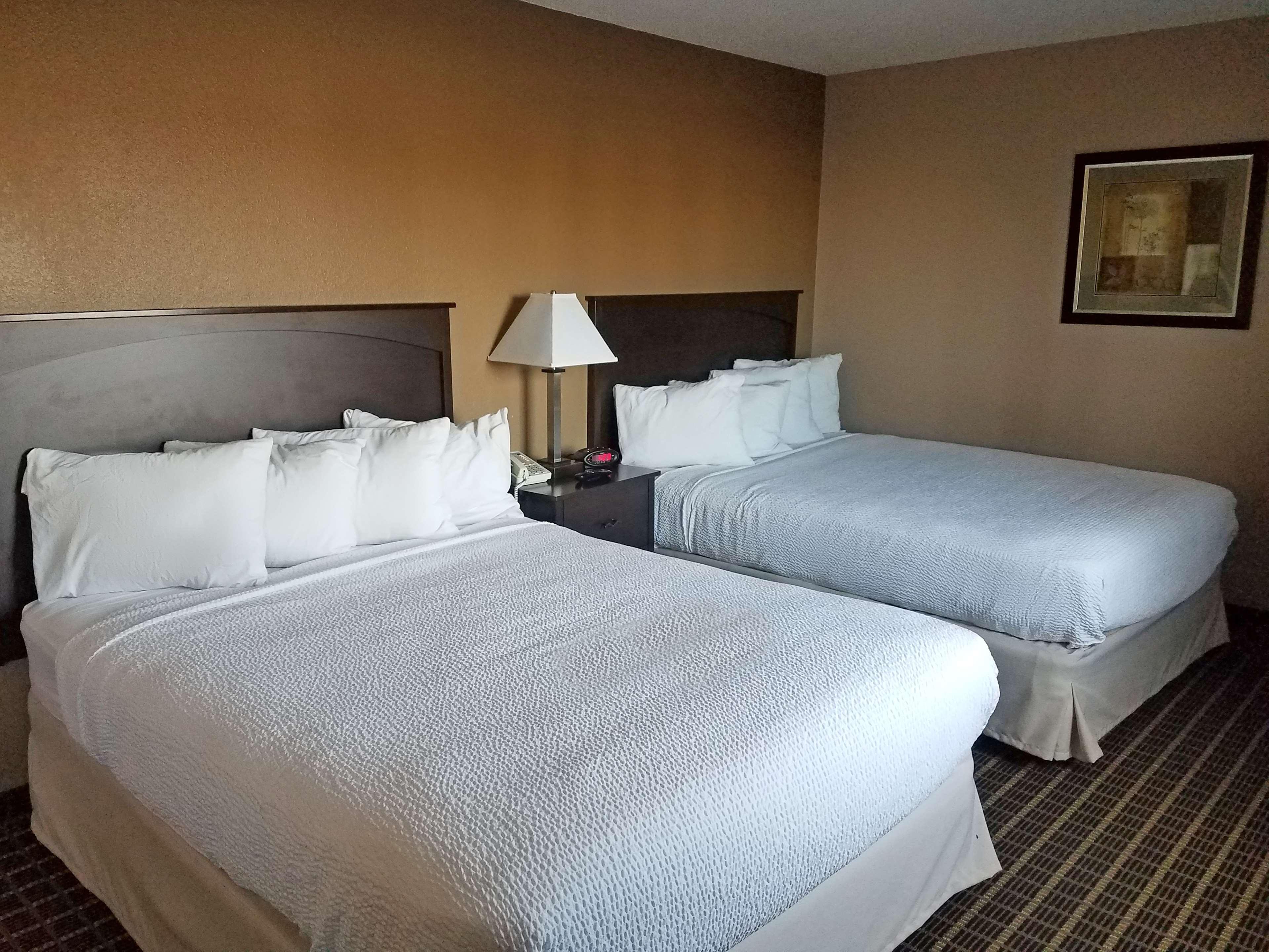 Americas Best Value Inn And Suites Bismarck Dış mekan fotoğraf