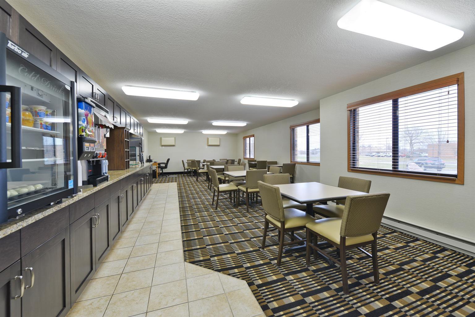 Americas Best Value Inn And Suites Bismarck Restoran fotoğraf