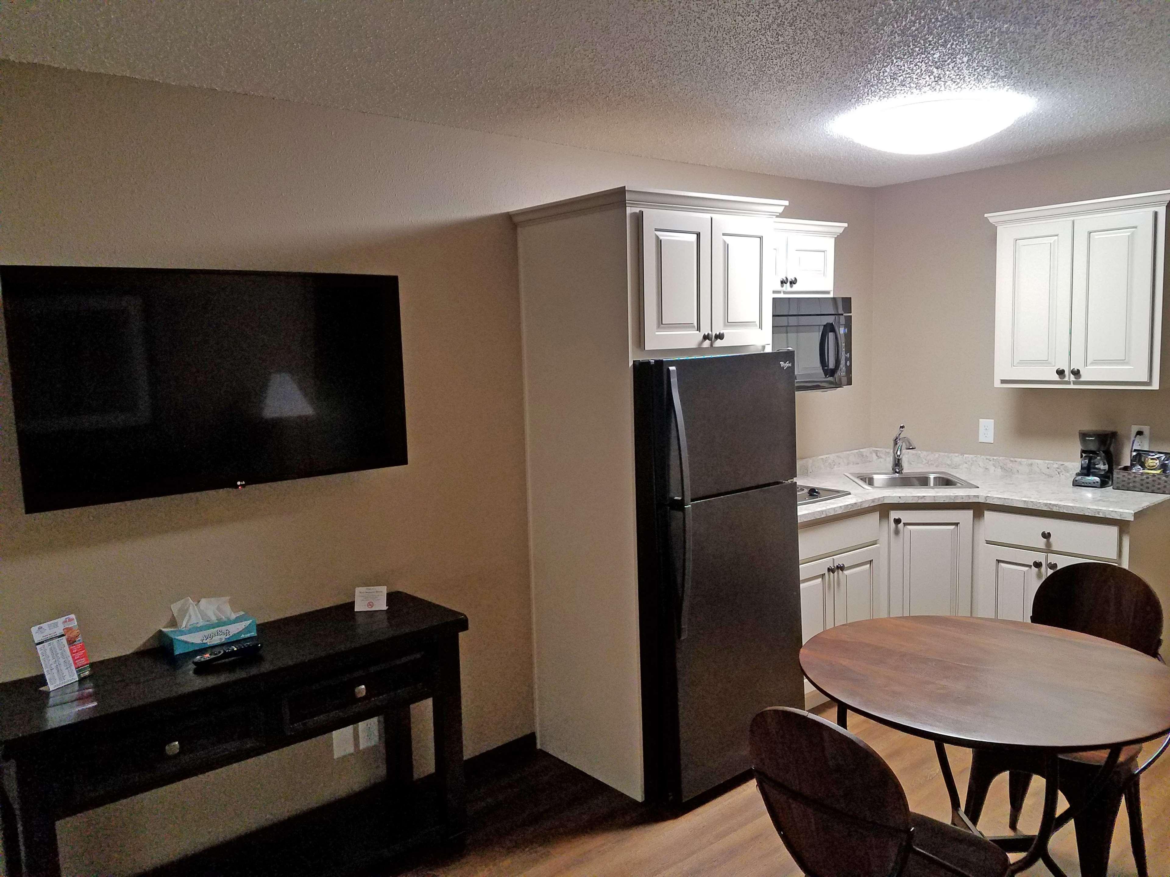 Americas Best Value Inn And Suites Bismarck Dış mekan fotoğraf