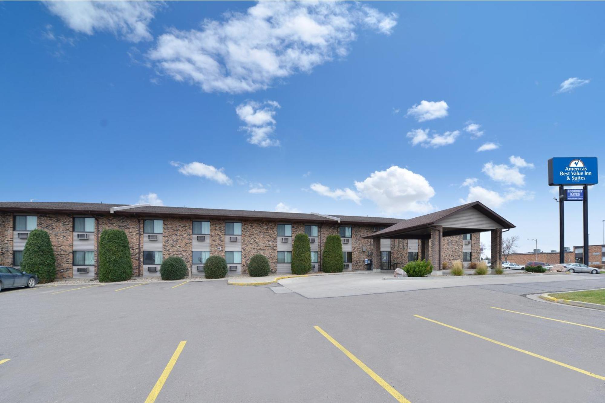 Americas Best Value Inn And Suites Bismarck Dış mekan fotoğraf