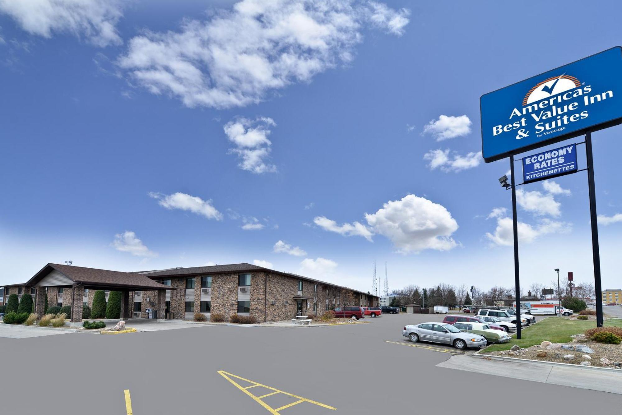 Americas Best Value Inn And Suites Bismarck Dış mekan fotoğraf