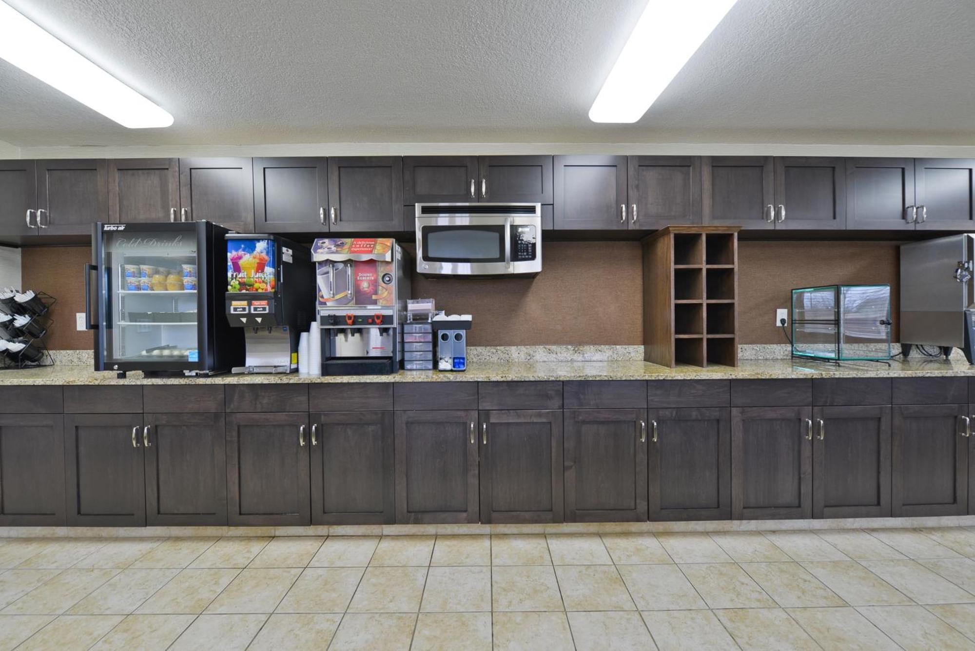 Americas Best Value Inn And Suites Bismarck Restoran fotoğraf